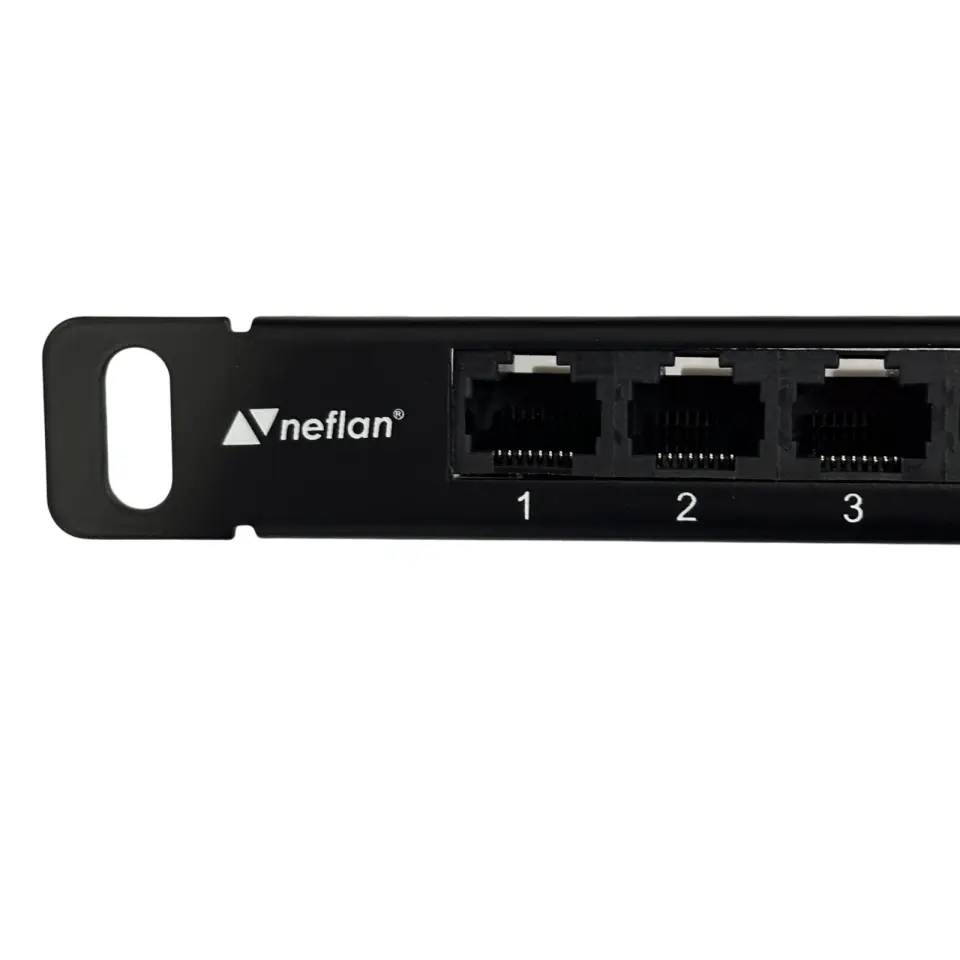 24 Port Cat6 Dolu Patch Panel 0,5U 19''-İnce Tasarım