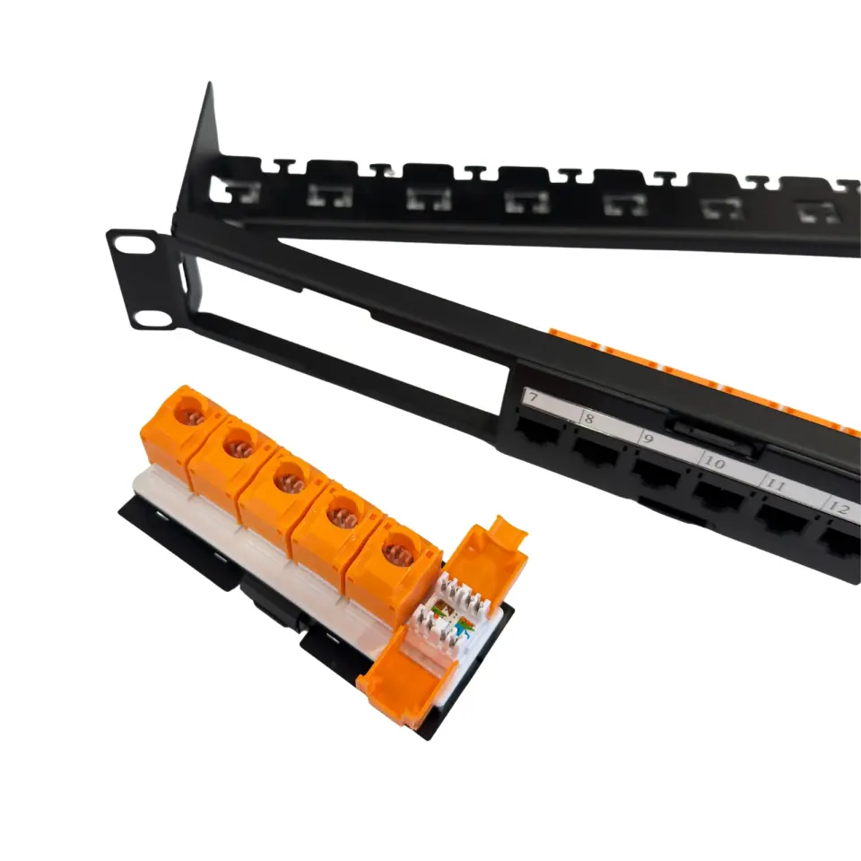 24 Port Cat6A Dolu Patch Panel 1U 19''-Açılı